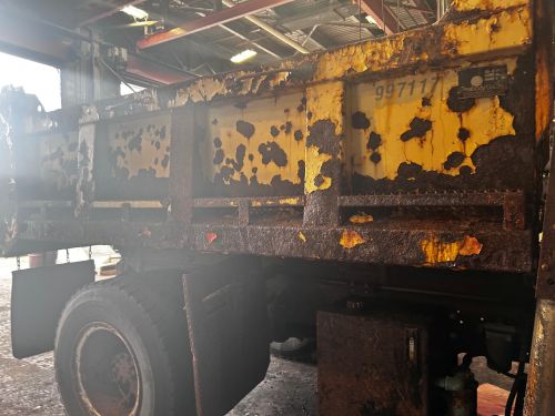 Salvage 1990 Freightliner Dump Bed (790012) - Image 3